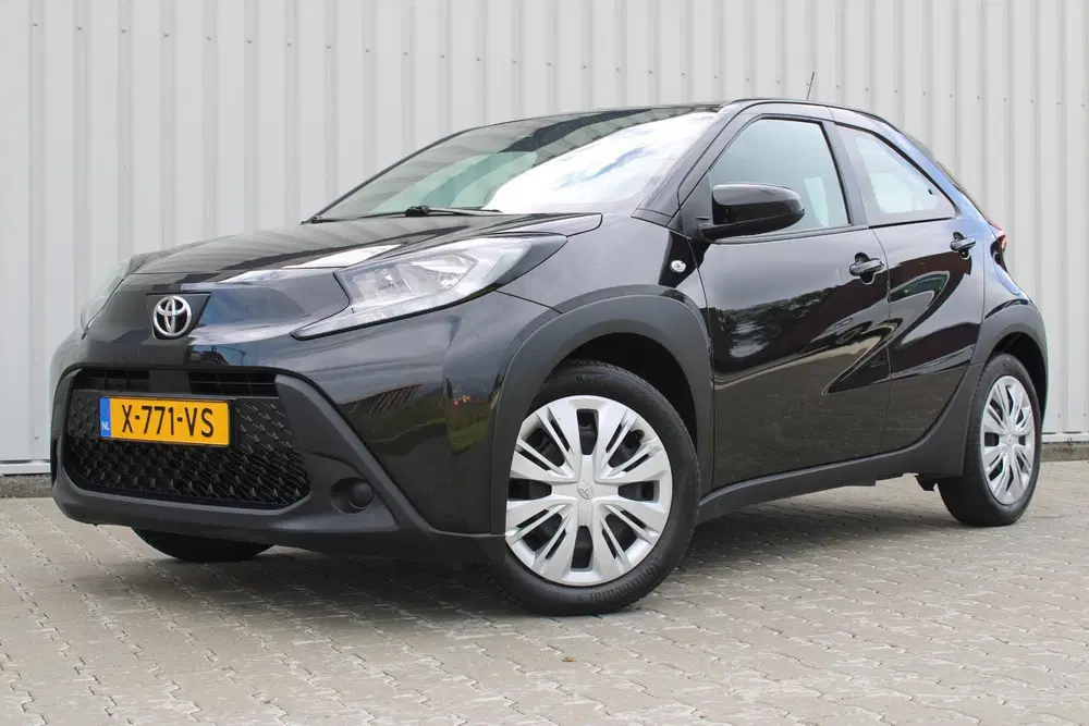 Toyota Aygo X 1.0 VVT-i MT Play uit 2024, foto 4