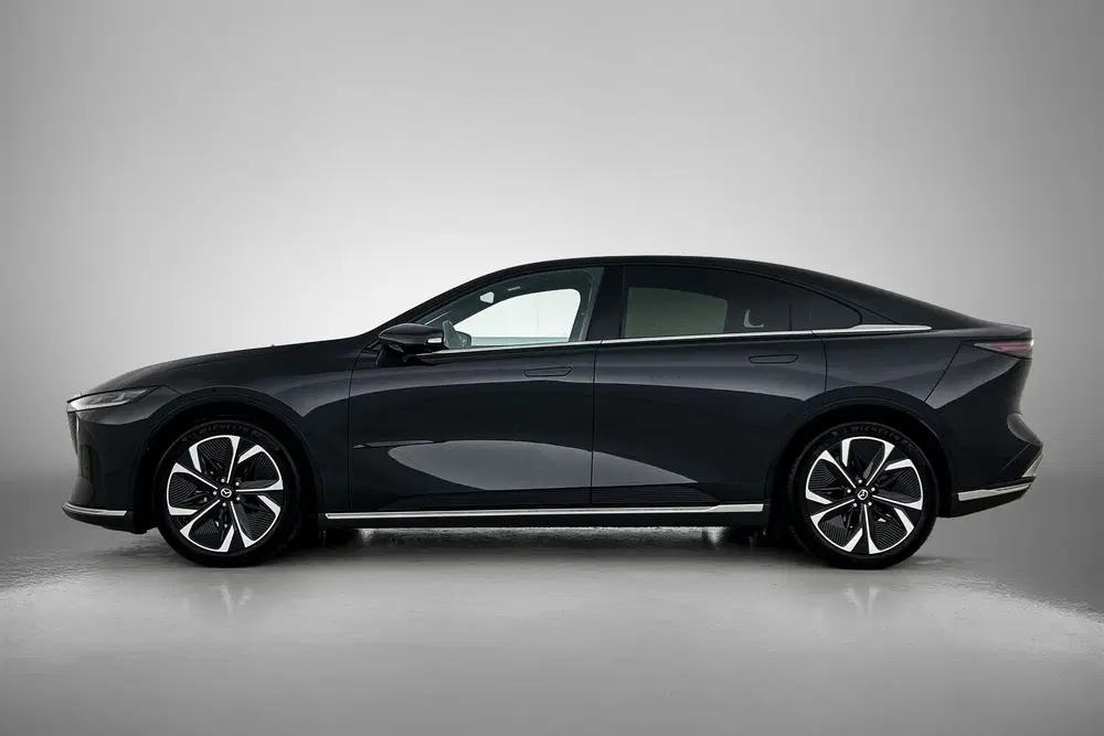 Mazda 6e Takumi Plus 68.8 kWh uit 2026, foto 3