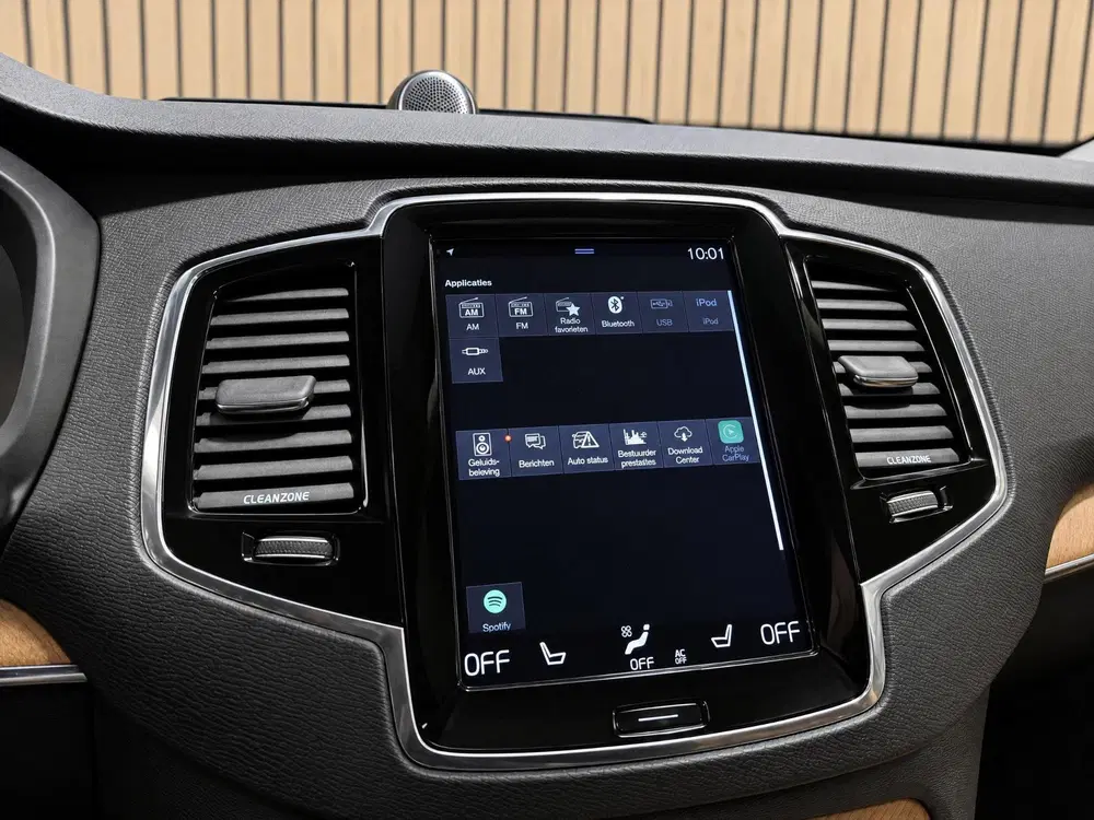 Volvo XC90 2.0 T8 Recharge AWD R-Design 7p. uit 2021, foto 14