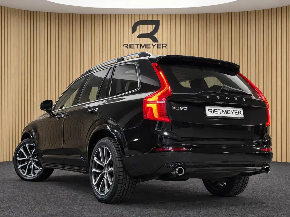 Volvo XC90 2.0 T8 Recharge AWD R-Design 7p. uit 2021, foto 3