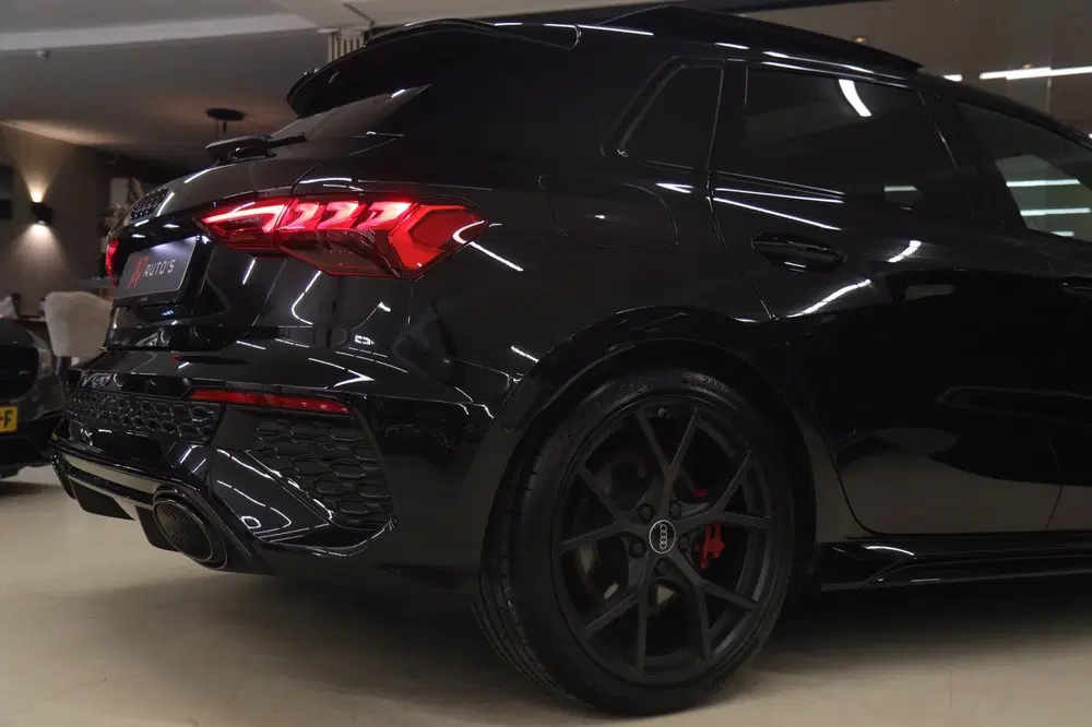Audi RS3 2.5 TFSI quattro PANO uit 2022, foto 11
