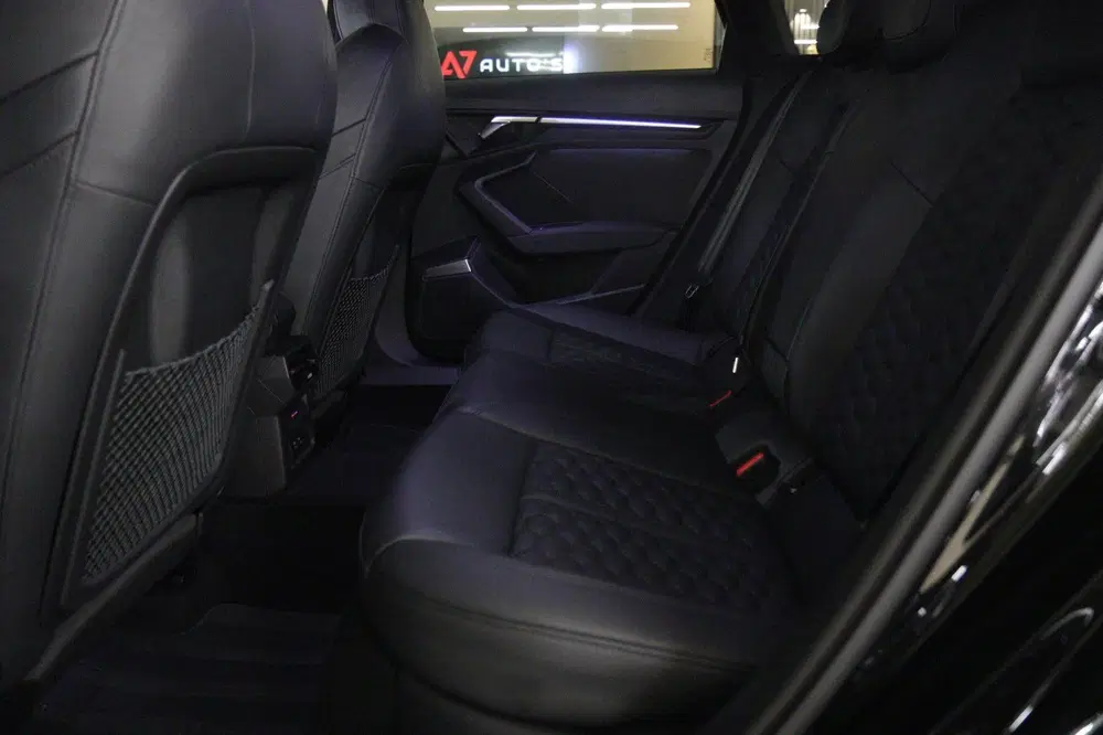 Audi RS3 2.5 TFSI quattro PANO uit 2022, foto 15