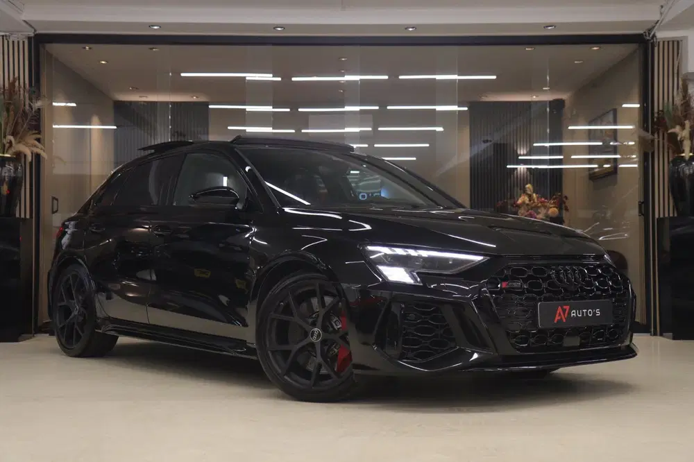 Audi RS3 2.5 TFSI quattro PANO uit 2022, foto 3