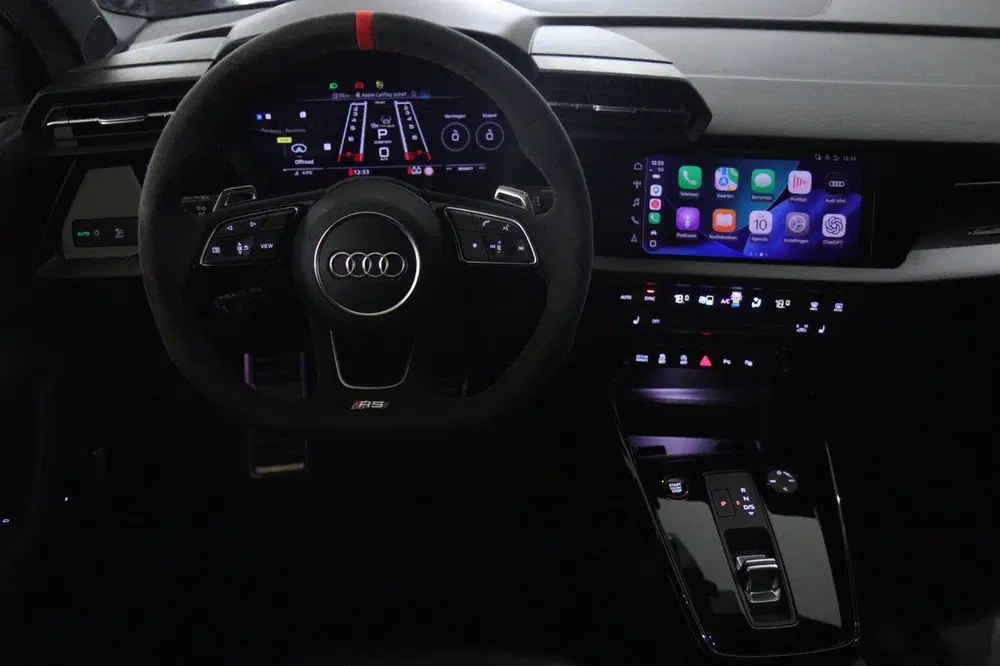 Audi RS3 2.5 TFSI quattro PANO uit 2022, foto 9