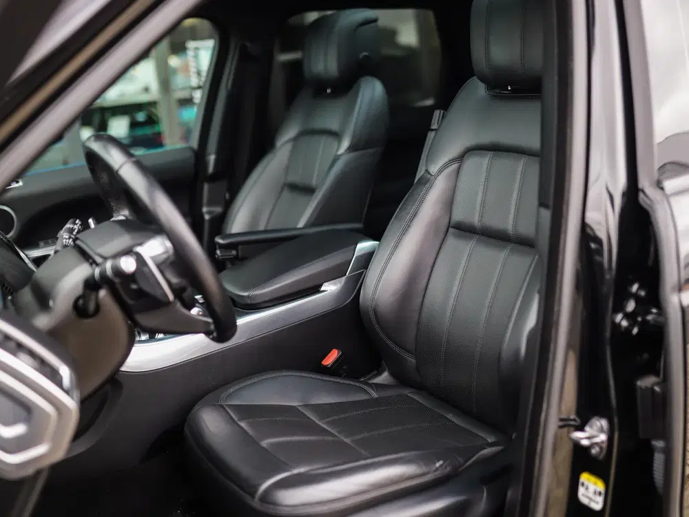 Land Rover Range Rover Sport 2.0 P400e HSE Dynamic uit 2019, foto 4