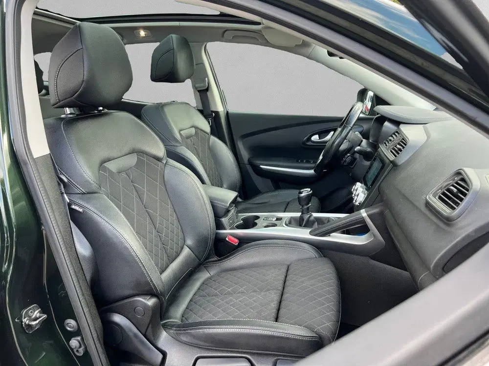 Renault Kadjar 1.3 TCe Intens CAMERA uit 2019, foto 11
