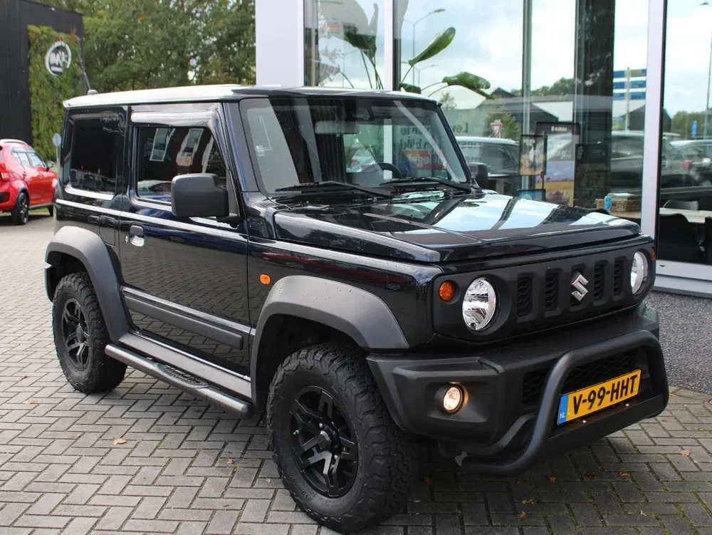Suzuki Jimny 1.5 Professional AllGripp Lederen bekledin uit 2023, foto 9