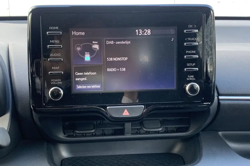 Toyota Yaris 1.5 Hybrid Active uit 2021, foto 15