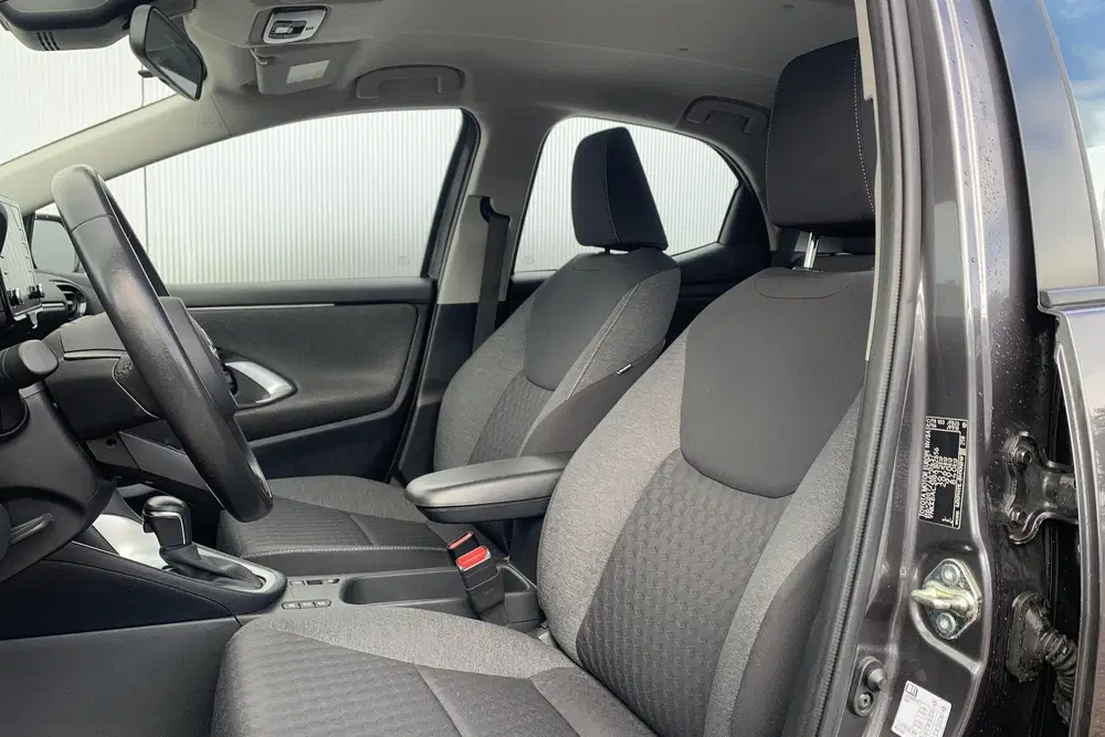 Toyota Yaris 1.5 Hybrid Active uit 2021, foto 7
