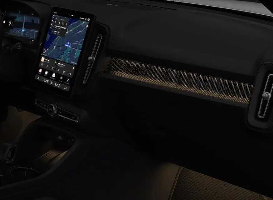 Volvo EX40 P5 Long Range Ultra Black Edition Europa 8 uit 2026, foto 8
