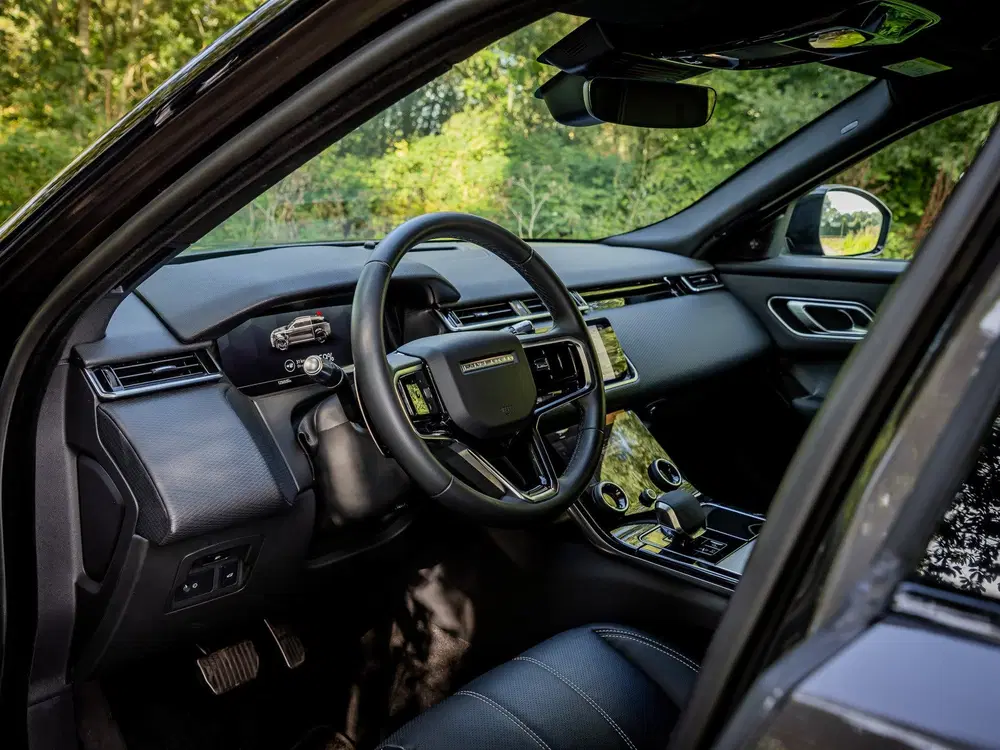 Land Rover Range Rover Velar 2.0 P400e Edition uit 2022, foto 4