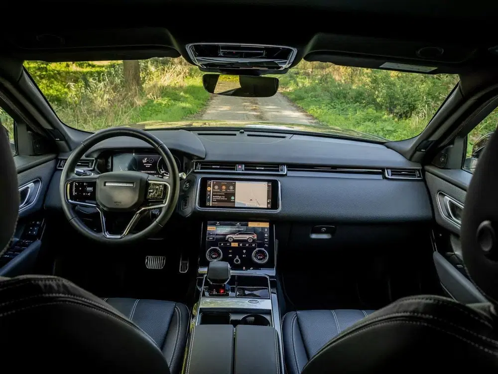 Land Rover Range Rover Velar 2.0 P400e Edition uit 2022, foto 5