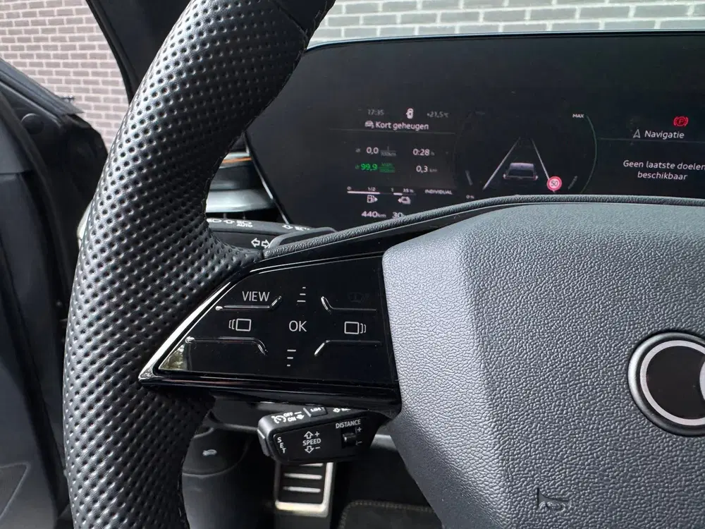 Audi A5 2.0 e-hybrid quattro S edition uit 2025, foto 13