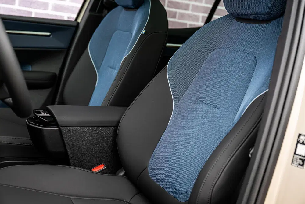 Volvo EX30 P5 Long Range Plus Europa 69 kWh uit 2026, foto 15