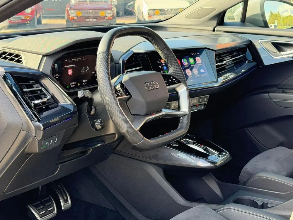 Audi Q4 e-tron 50 Quattro S-Line Competition 77 kWh uit 2021, foto 4