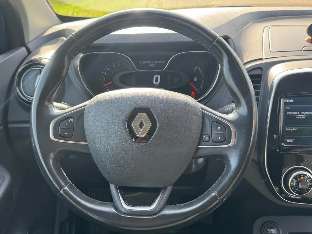 Renault Captur 0.9 TCe Limited uit 2019, foto 10