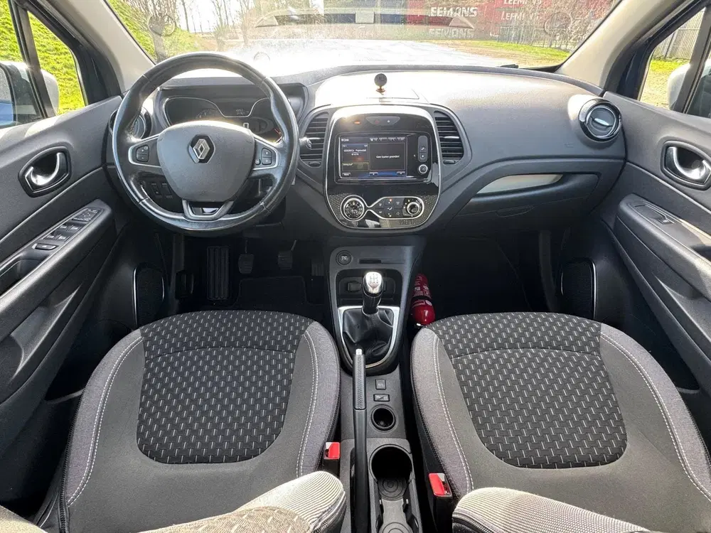 Renault Captur 0.9 TCe Limited uit 2019, foto 9