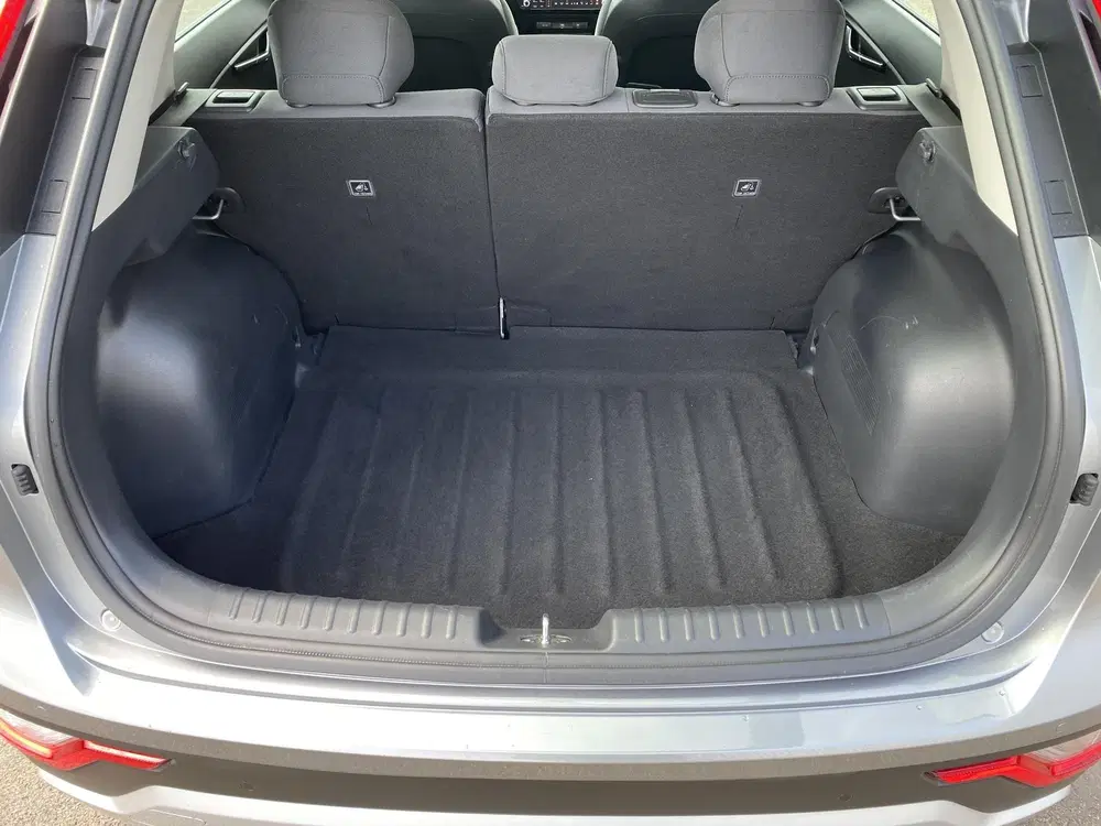 Kia Niro 1.6 GDi Hybrid DynamicLine edition Navigat uit 2024, foto 6