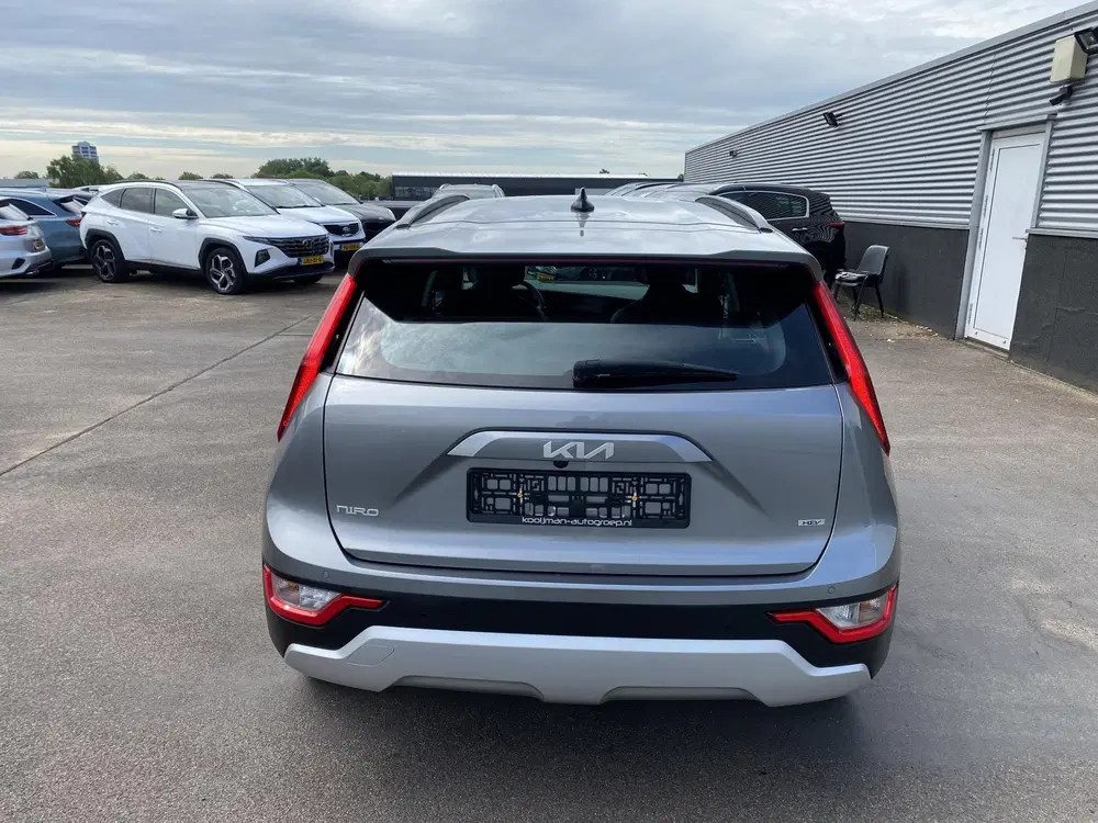 Kia Niro 1.6 GDi Hybrid DynamicLine edition Navigat uit 2024, foto 8