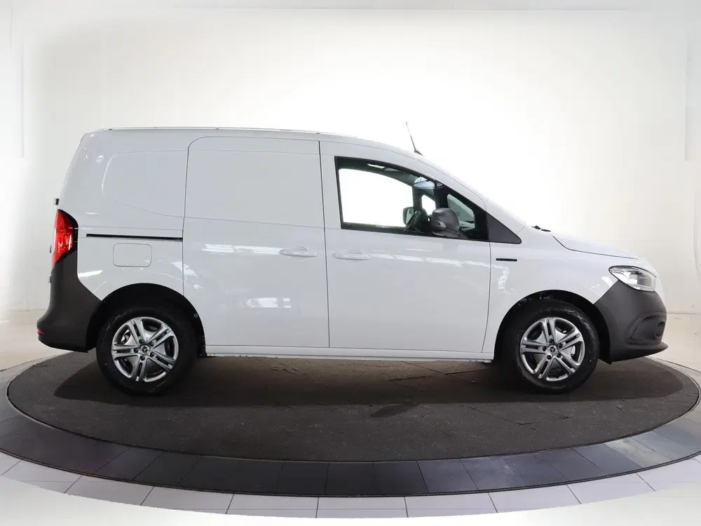 Mercedes-Benz Citan 112 Pro L1 51 kWh uit 2026, foto 6