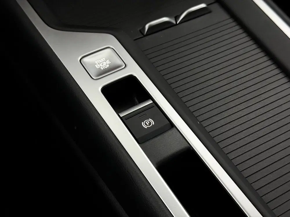 Volkswagen Passat 1.5 eHybrid Business Camera uit 2025, foto 13