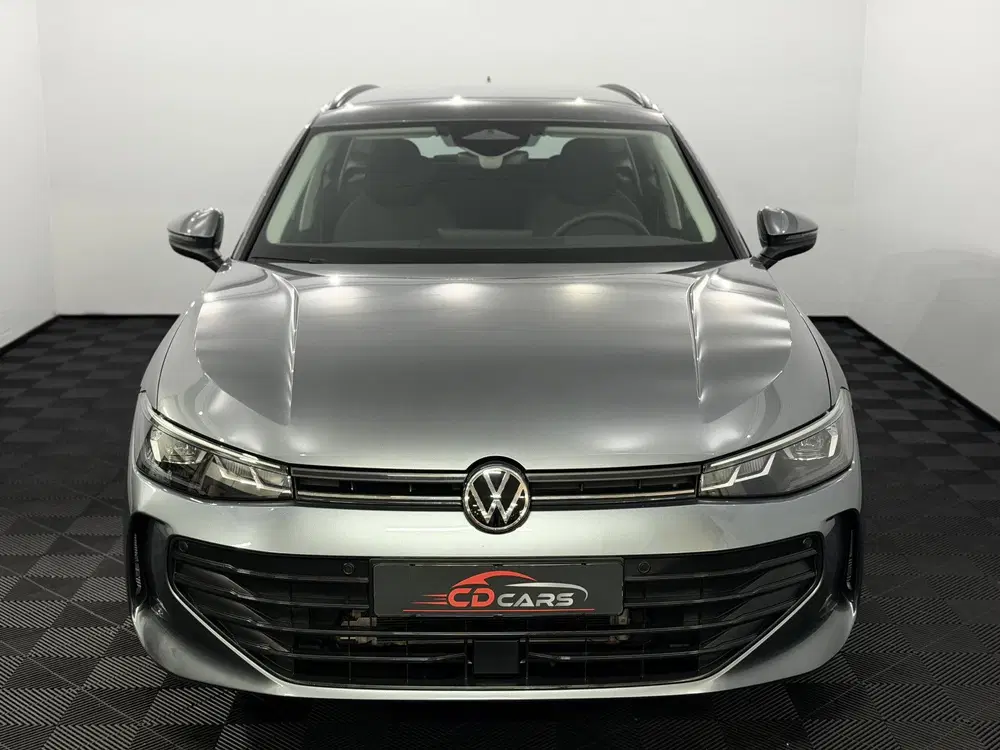 Volkswagen Passat 1.5 eHybrid Business Camera uit 2025, foto 2