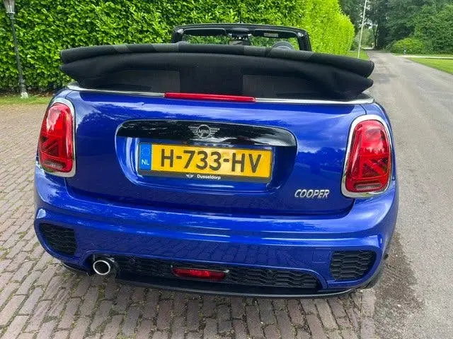 Mini Cabrio 1.5 Cooper JCW Cabrio uit 2020, foto 15
