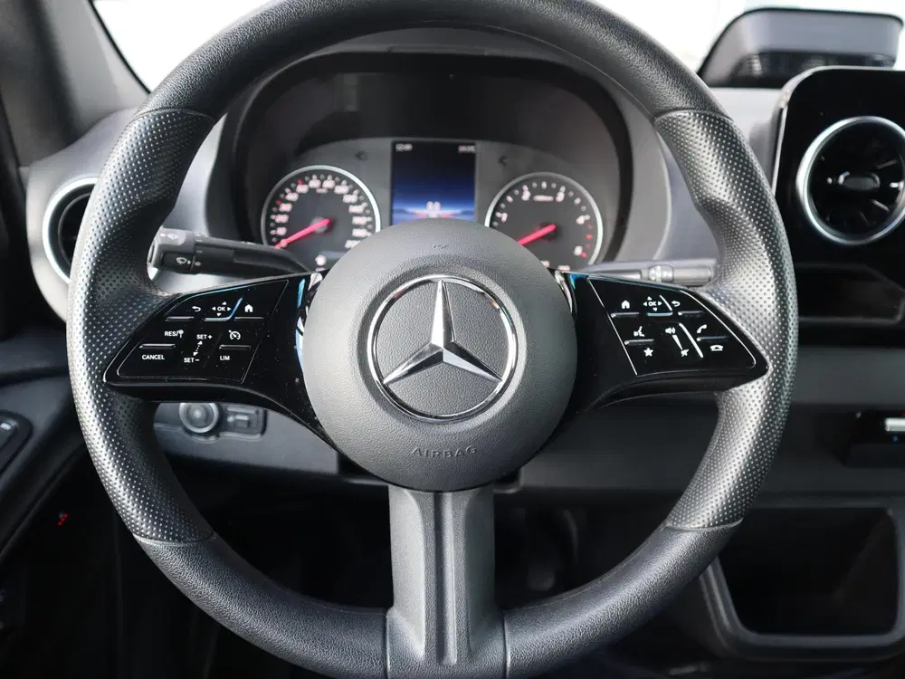 Mercedes-Benz Sprinter 317 CDI L2H2 LED METALLIC uit 2024, foto 7