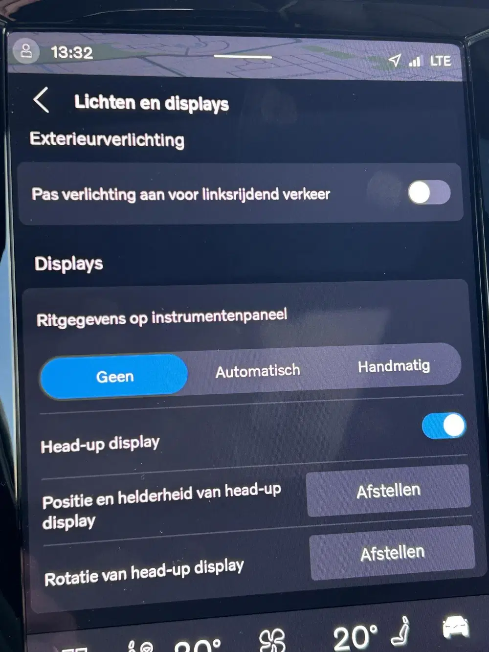 Volvo V60 2.0 T8 Plug-in hybrid AWD Plus Dark uit 2026, foto 11