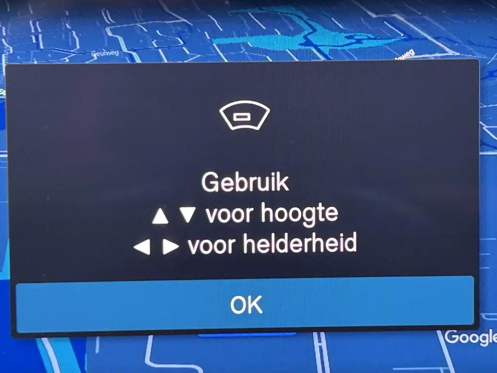 Volvo V60 2.0 T8 Plug-in hybrid AWD Plus Dark uit 2026, foto 12