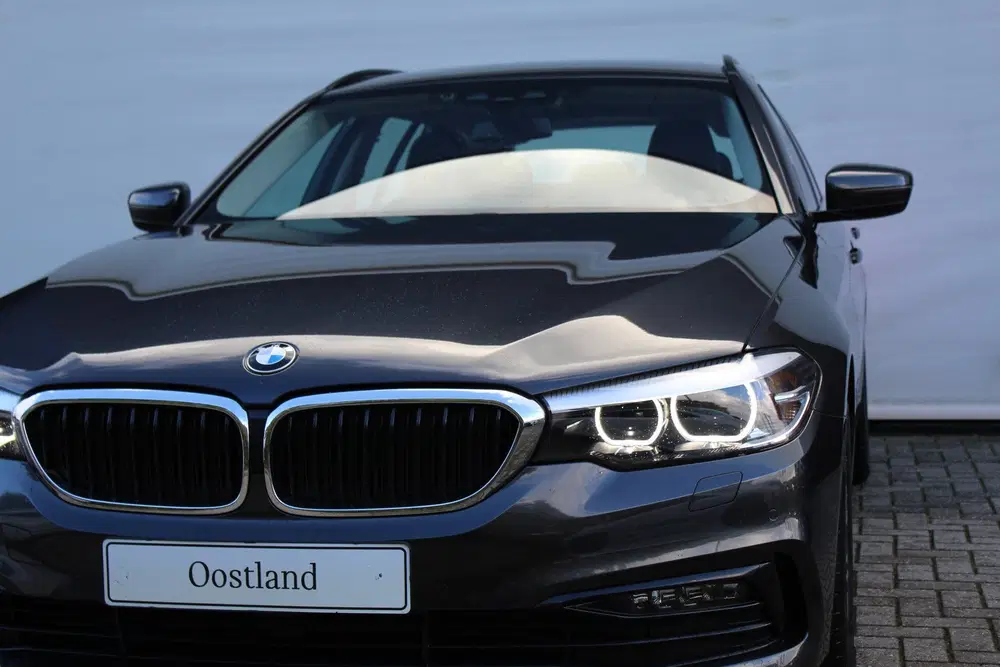 BMW 5-serie 520i Sport Line Automaat uit 2019, foto 12