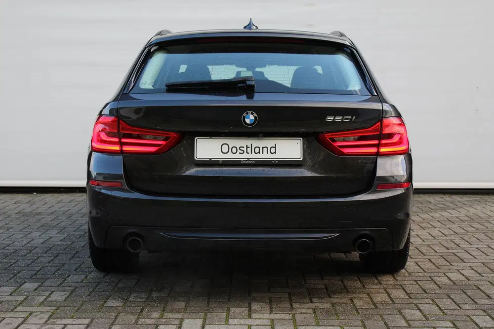 BMW 5-serie 520i Sport Line Automaat uit 2019, foto 15