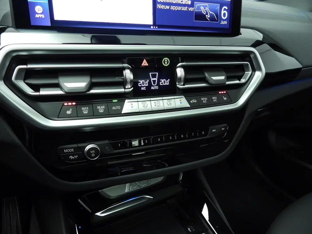 BMW iX3 High Executive uit 2024, foto 14