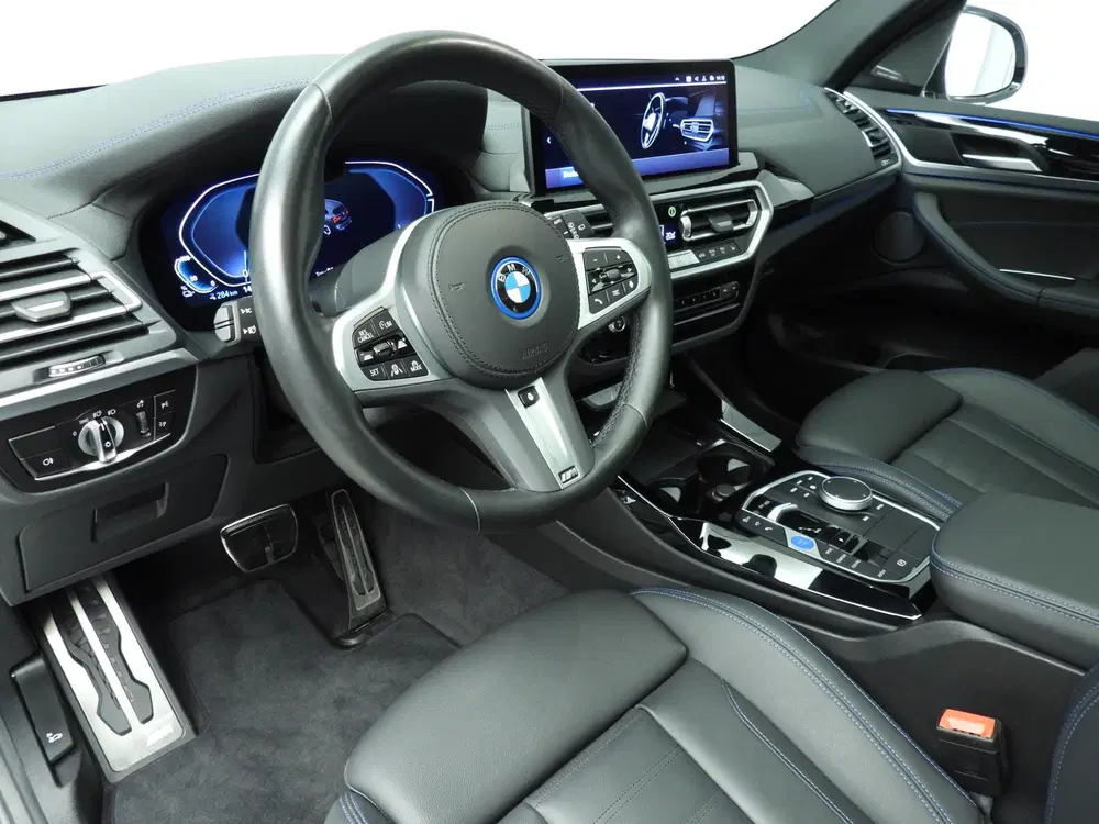 BMW iX3 High Executive uit 2024, foto 6