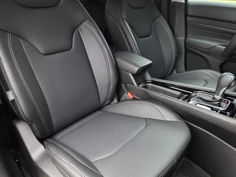 Jeep Compass 4xe 240 Plug-in Hybrid Electric Summit uit 2025, foto 14