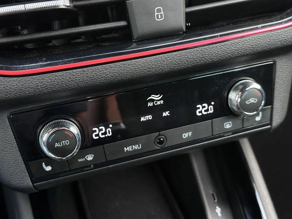 Skoda Kamiq 1.0 TSI Sport Business uit 2022, foto 5