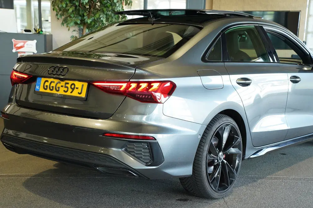 Audi A3 35 TFSI S-Line S-tronic Pano Navi Led Lede uit 2021, foto 14