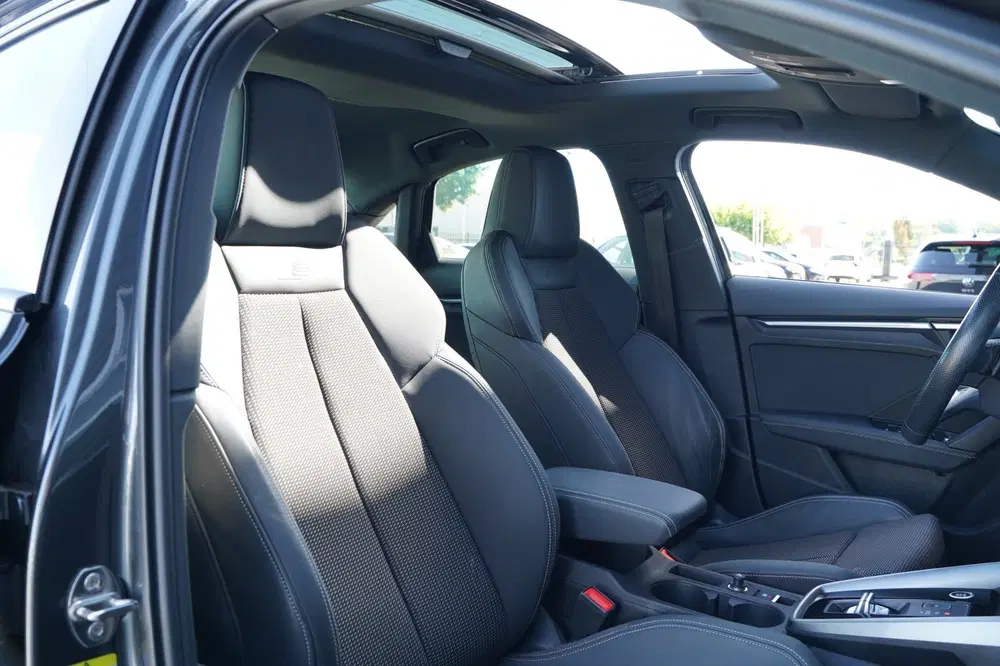 Audi A3 35 TFSI S-Line S-tronic Pano Navi Led Lede uit 2021, foto 4