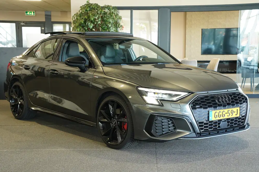 Audi A3 35 TFSI S-Line S-tronic Pano Navi Led Lede uit 2021, foto 5