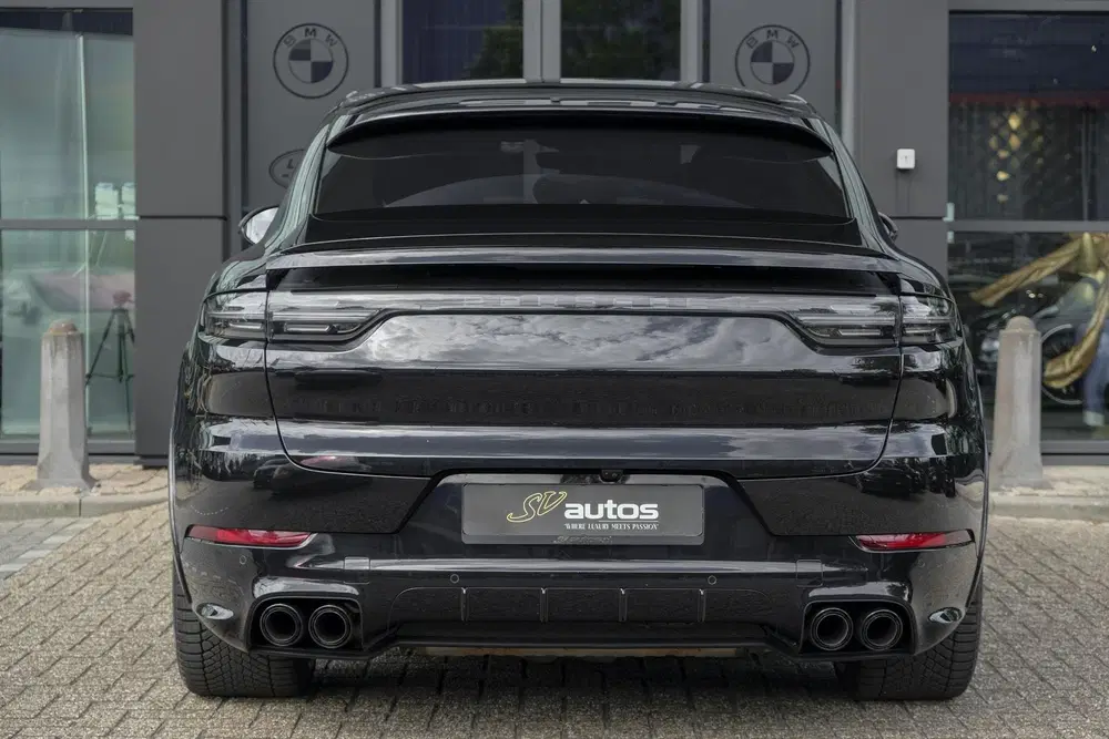 Porsche Cayenne Cayenne Coupé 4.0 V8 Turbo S 680pk E-Hybri uit 2020, foto 15