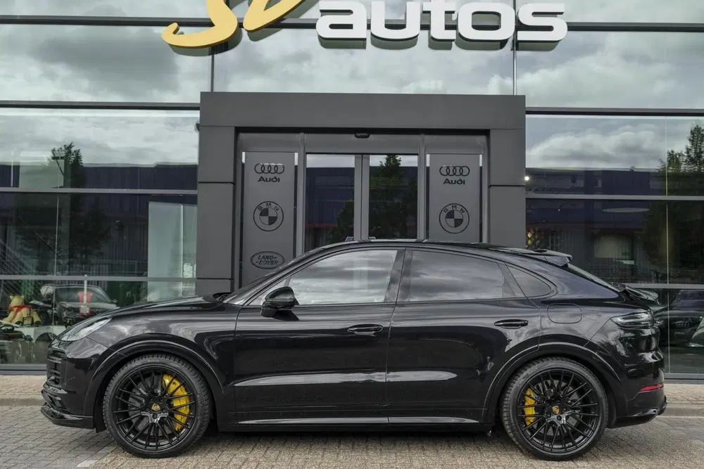 Porsche Cayenne Cayenne Coupé 4.0 V8 Turbo S 680pk E-Hybri uit 2020, foto 5