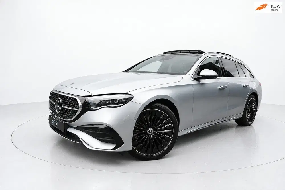 Mercedes-Benz E-Klasse 300 de 4MATIC PANO HYPERSCREEN uit 2024