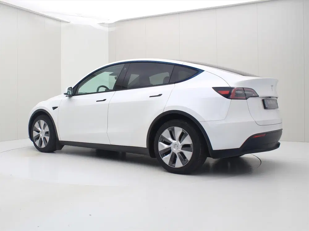 Tesla Model Y Long Range AWD 75kWh 351pk 94.5% SoH [ TRE uit 2023, foto 4