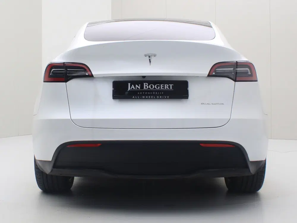Tesla Model Y Long Range AWD 75kWh 351pk 94.5% SoH [ TRE uit 2023, foto 7