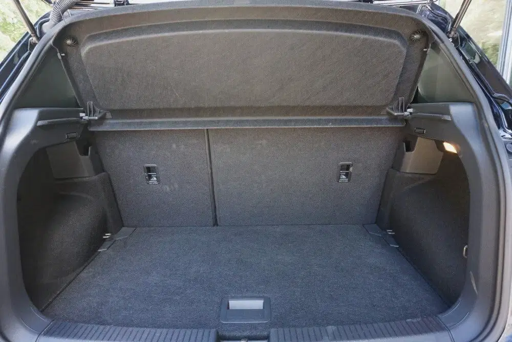 Volkswagen T-Cross 1.0 TSI R-Line Edition (bj 2026) uit 2026, foto 8