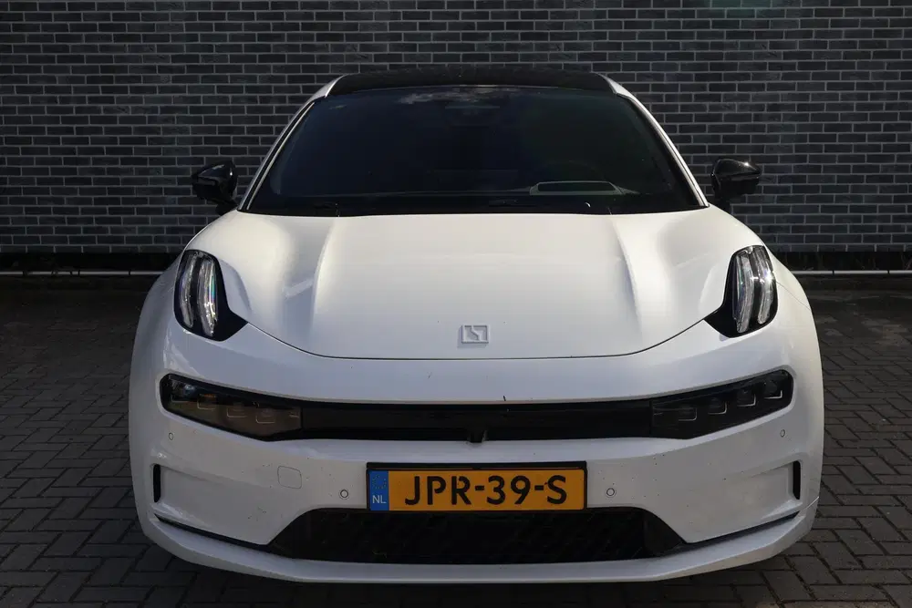 Zeekr 001 RWD Long Range 100 kWh uit 2025, foto 2