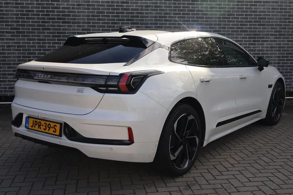 Zeekr 001 RWD Long Range 100 kWh uit 2025, foto 3