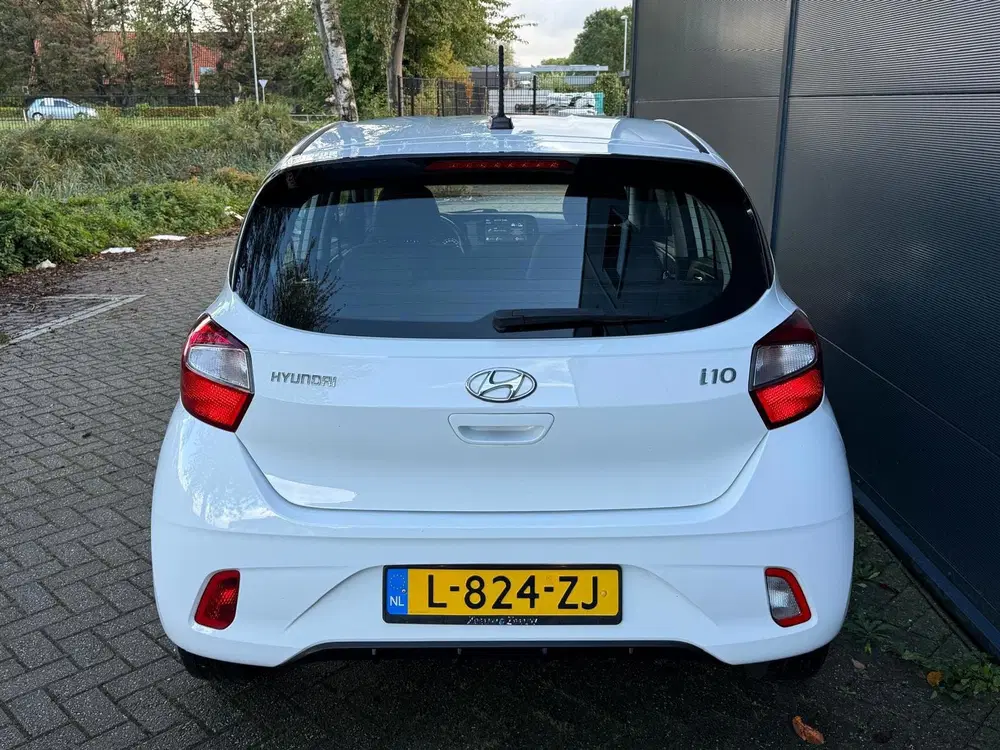 Hyundai i10 1.0 Comfort uit 2021, foto 6