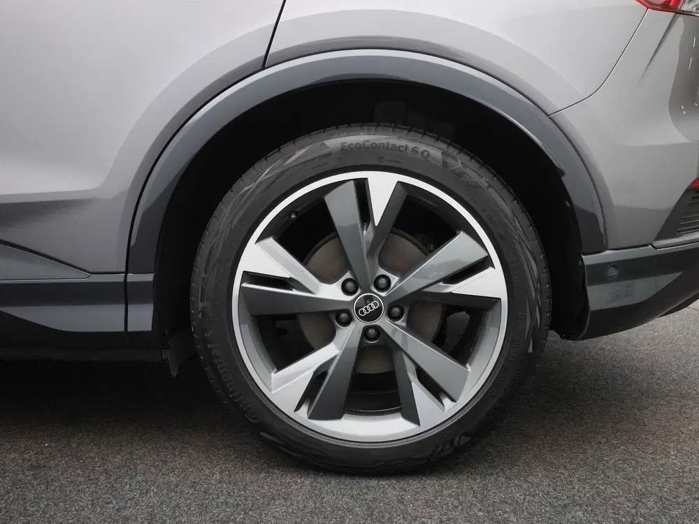 Audi Q4 e-tron 40 Launch edition Advanced Plus 77 kWh 204 uit 2022, foto 7