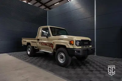 Toyota Land Cruiser GRJ79 Single Cab LX-G A uit 2024